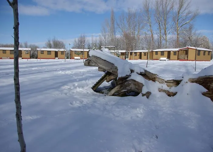 Granja Escuela 홀리데이파크 Arlanzón